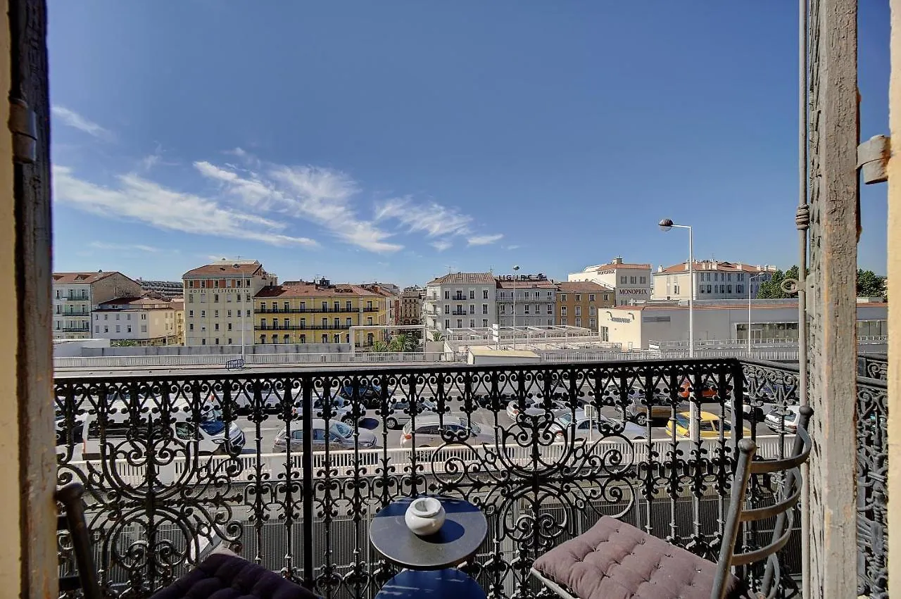 Appartement Le ART - 500m des plages - Clim - Verrière Côte d'Azur Cannes